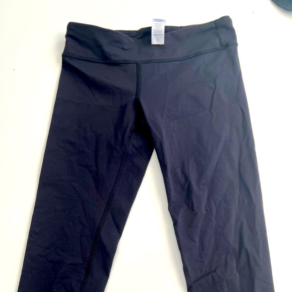 Black Ivivva leggings Size 8